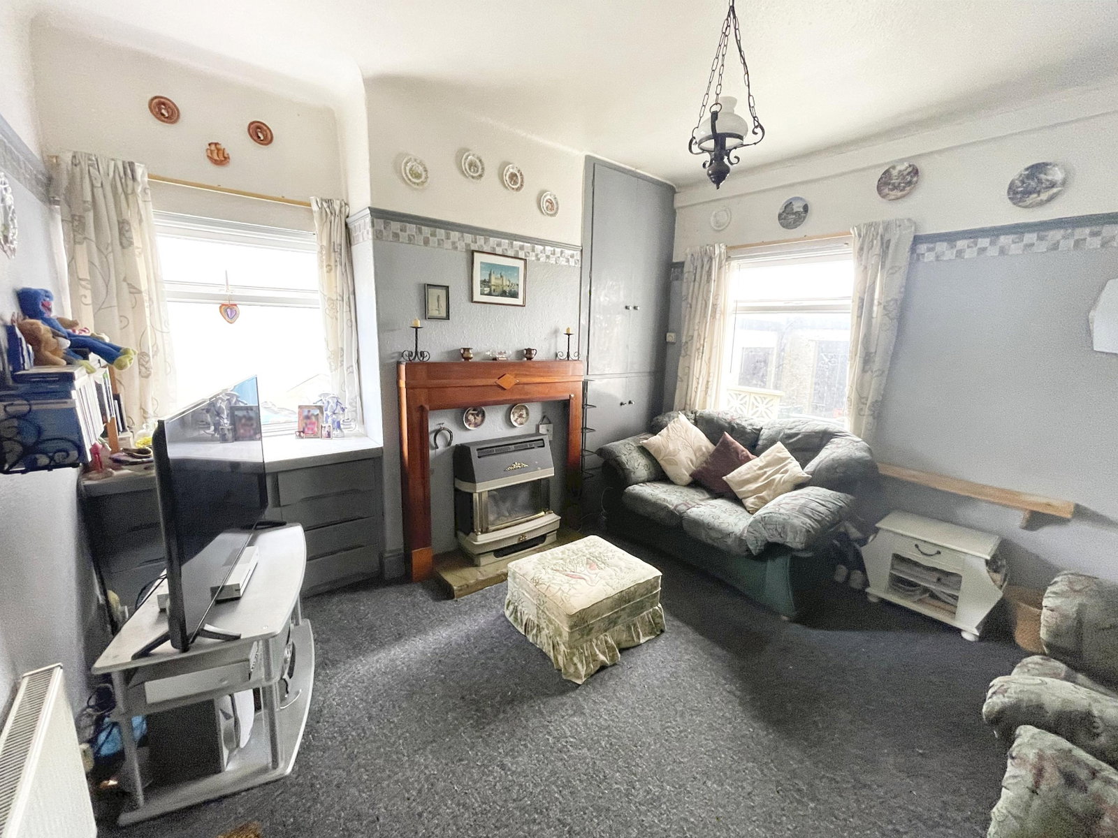 Semi Detached House for sale in Caernarfon, Dinas, Caernarfon, LL54