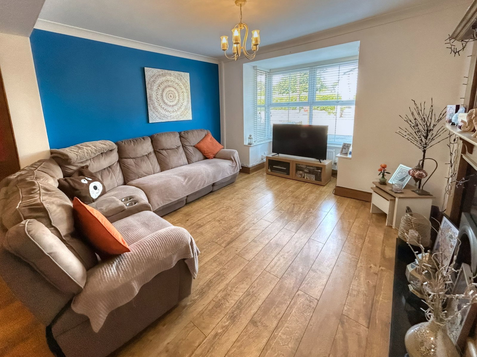 Semi Detached House in Neath