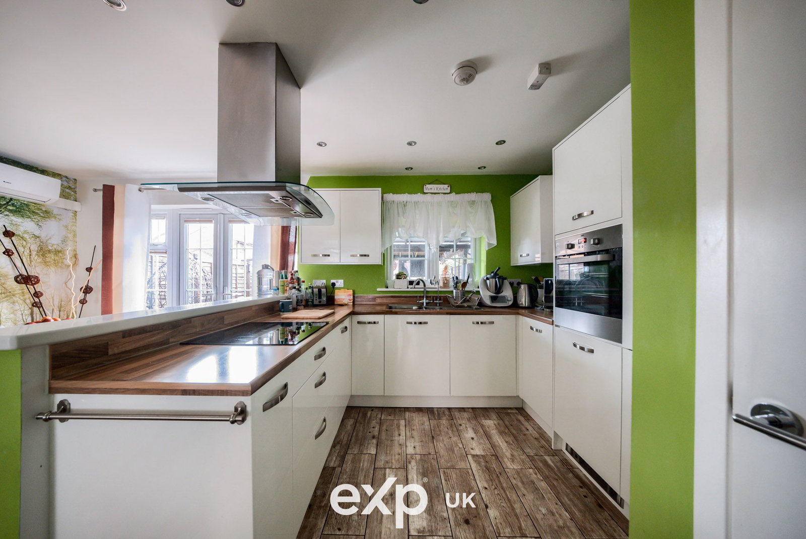 Terraced House in Bedford