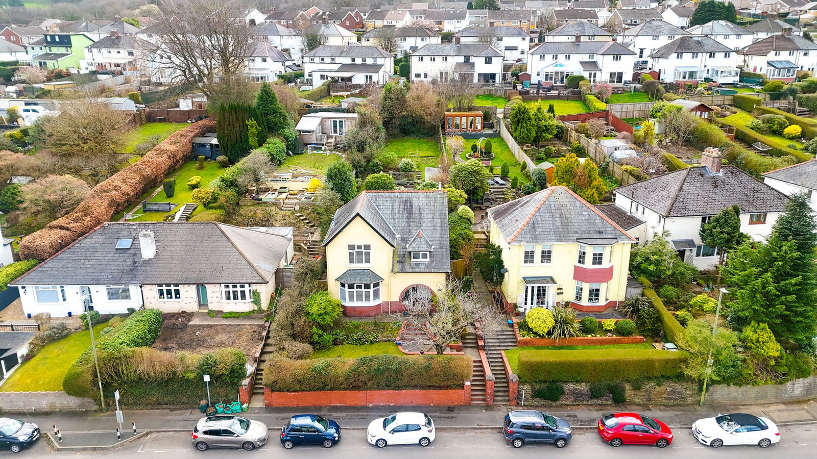 Detached House in Caerphilly