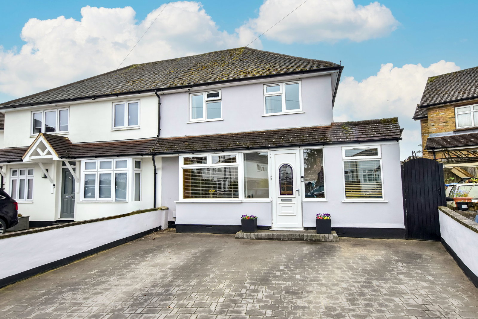 Semi Detached House in Abbots Langley