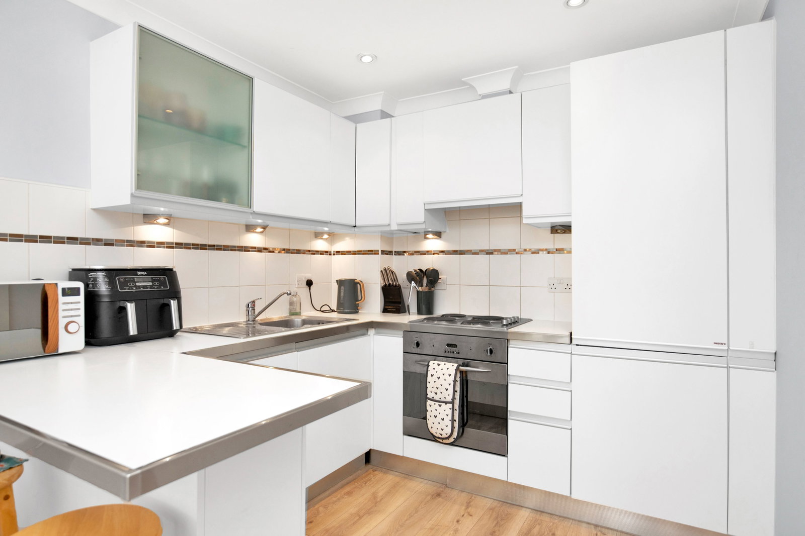 Flat for sale in London, Harberson Road, London, SW12 9TT, 890 m²