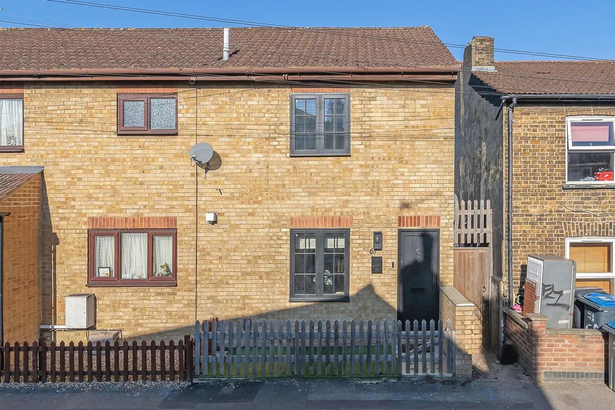 Apartment in Croydon