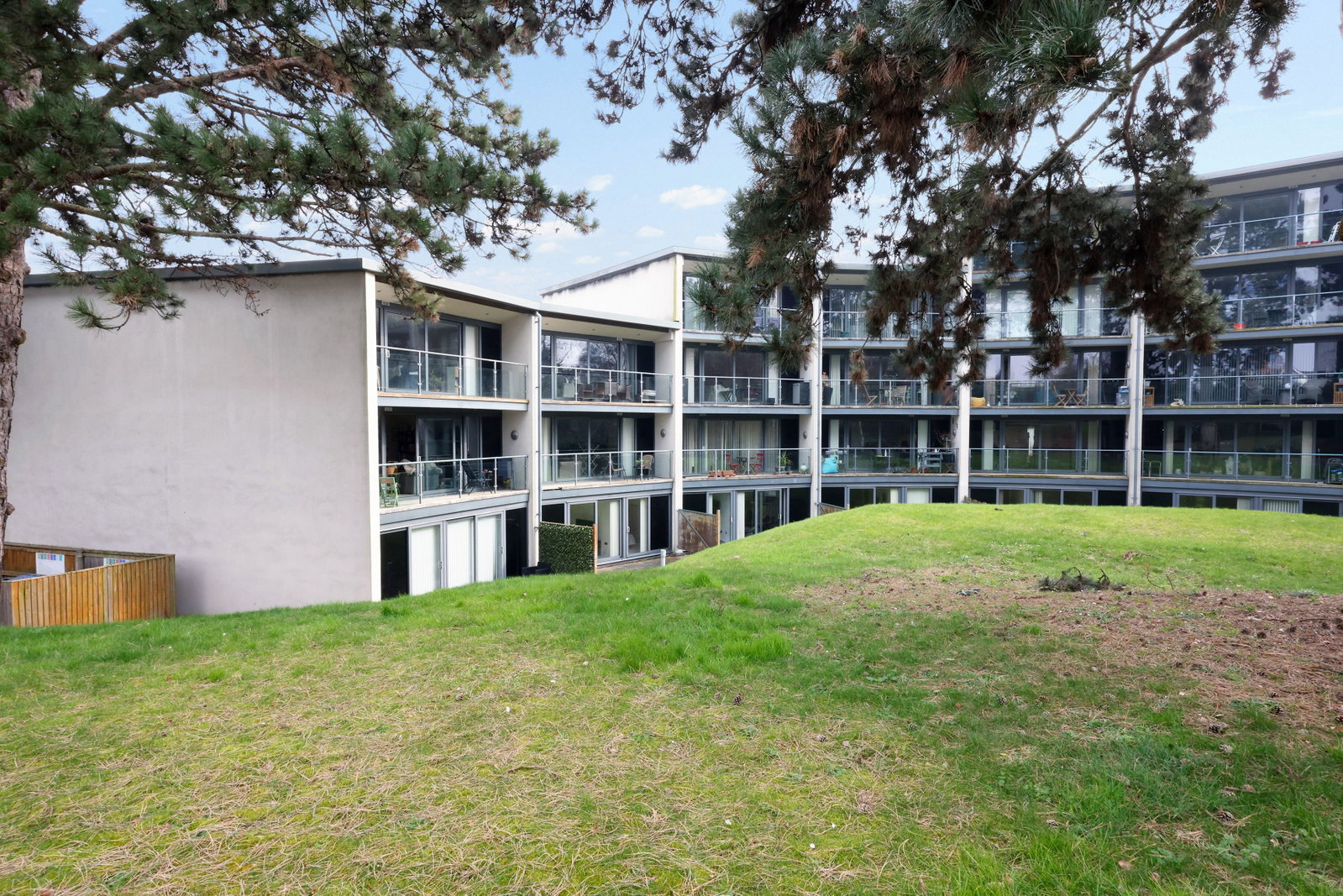 Apartment in Cheltenham