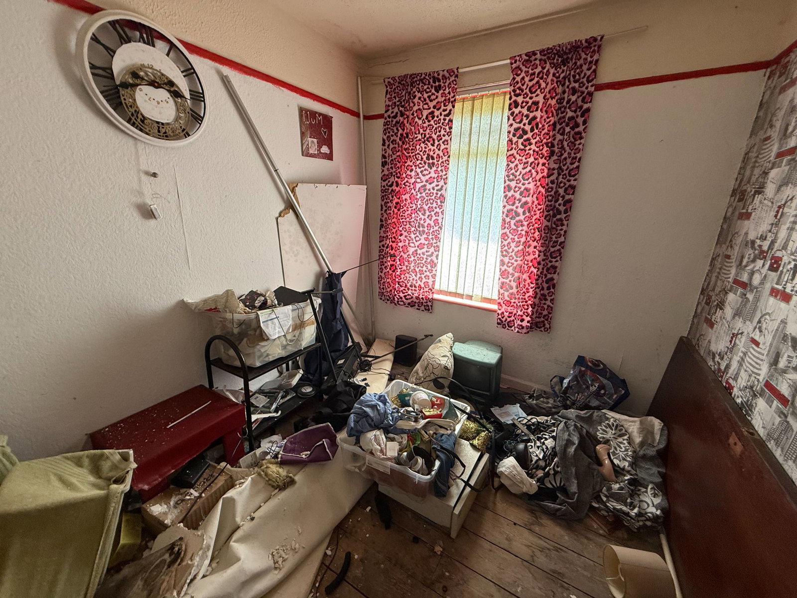 Semi Detached House in Neath