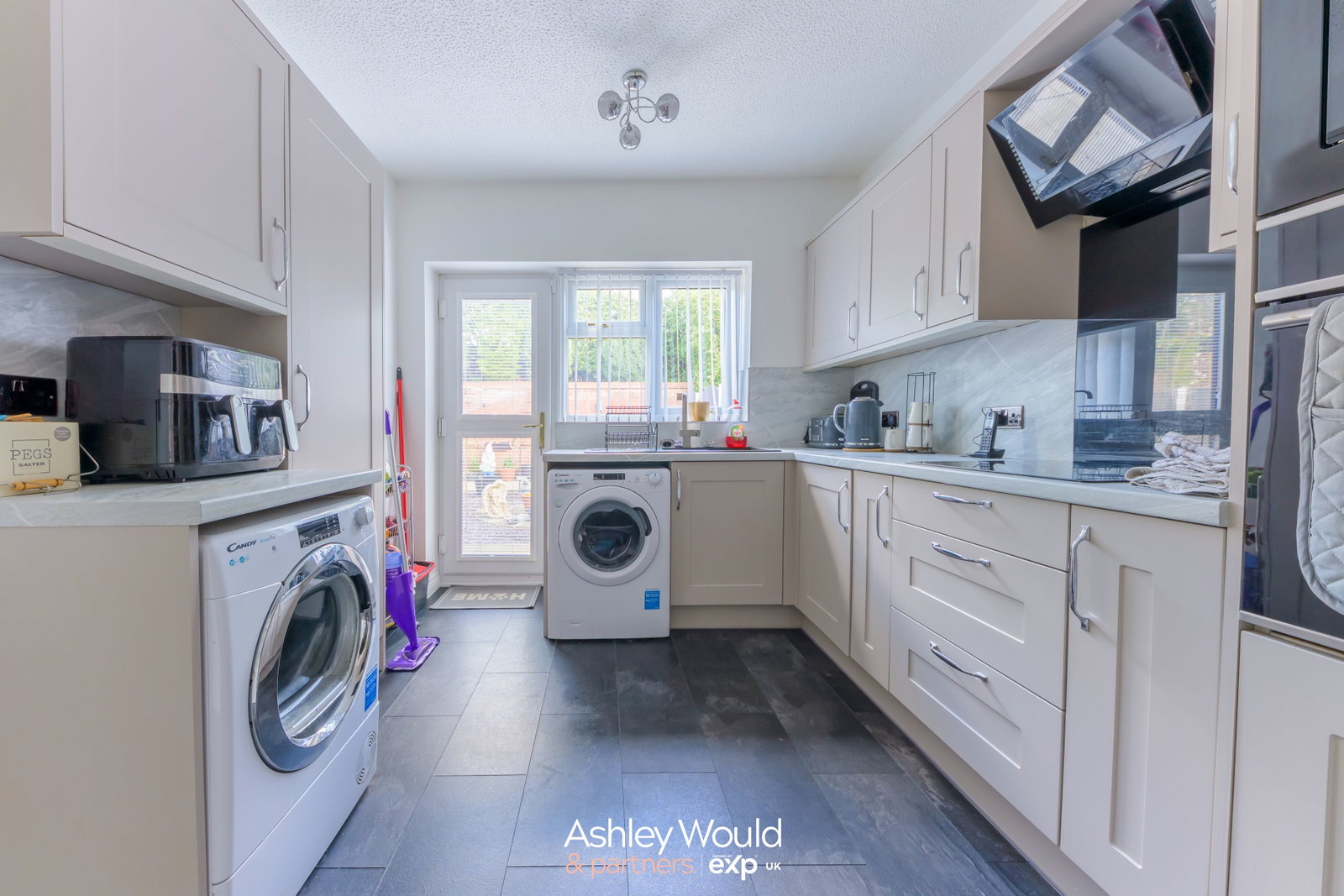 Bungalow in Cradley Heath