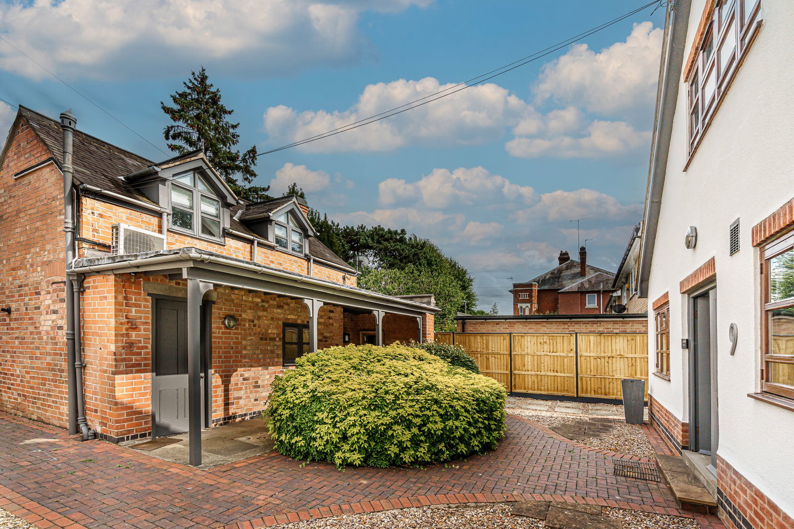 Detached House in Leicester