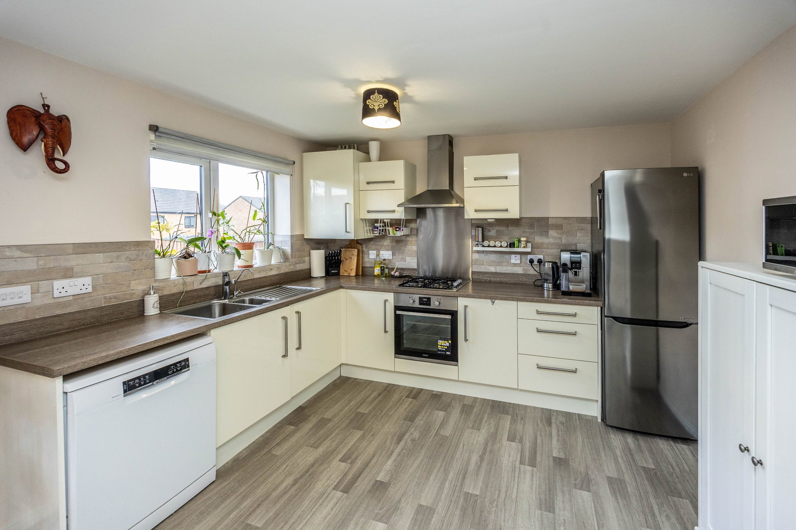 Semi Detached House in Huddersfield