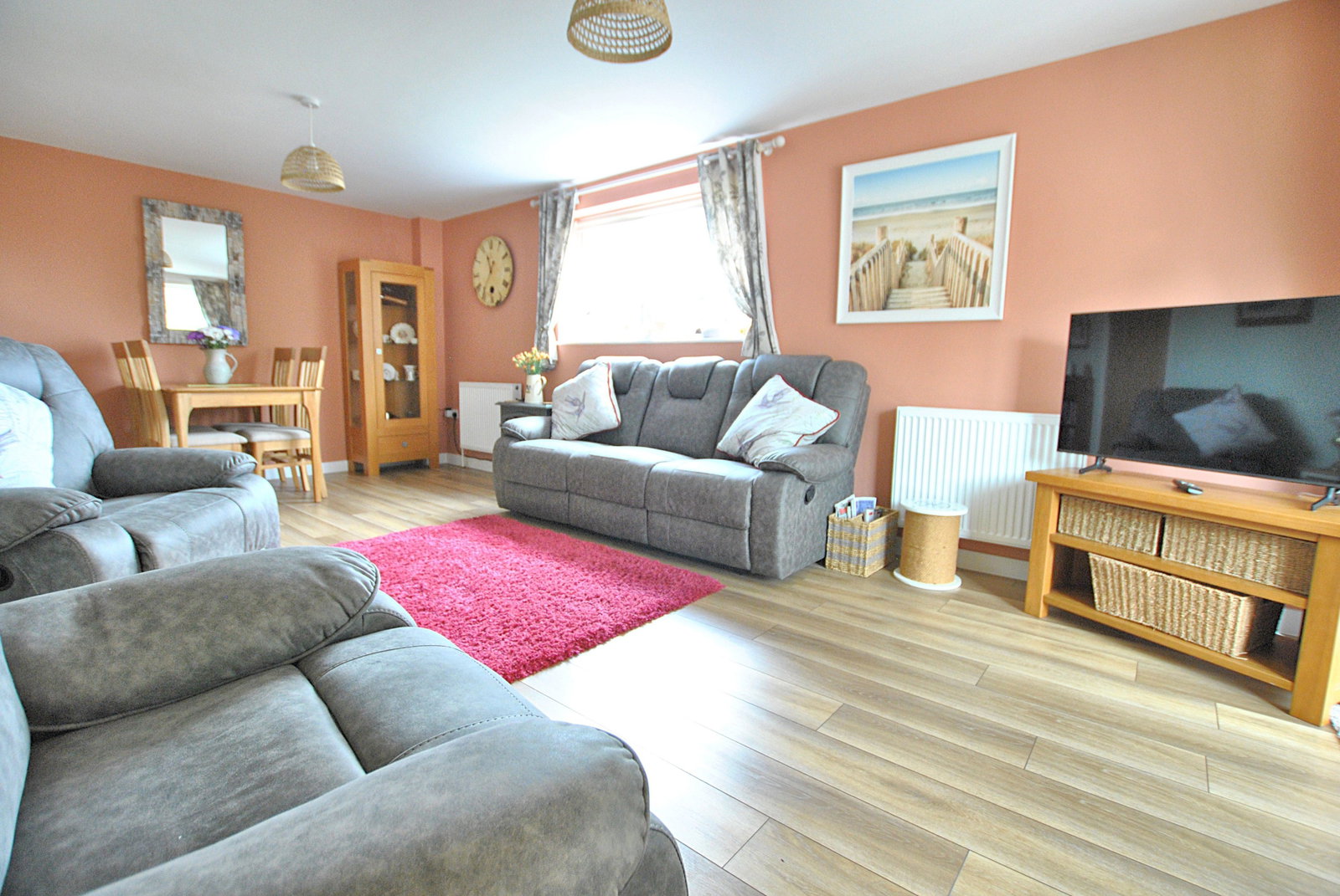 Bungalow in Sudbury 2