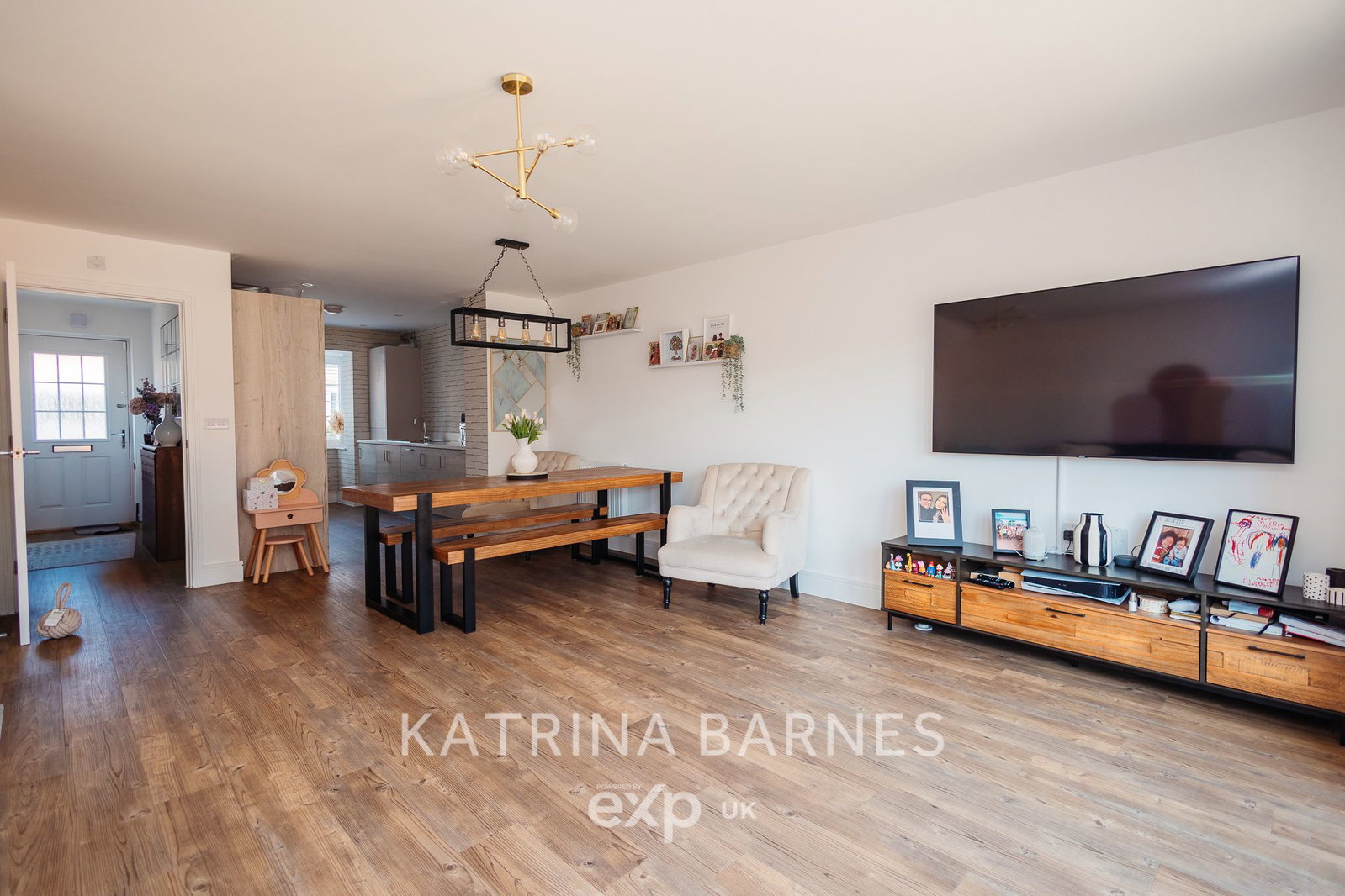 Semi Detached House in Braintree