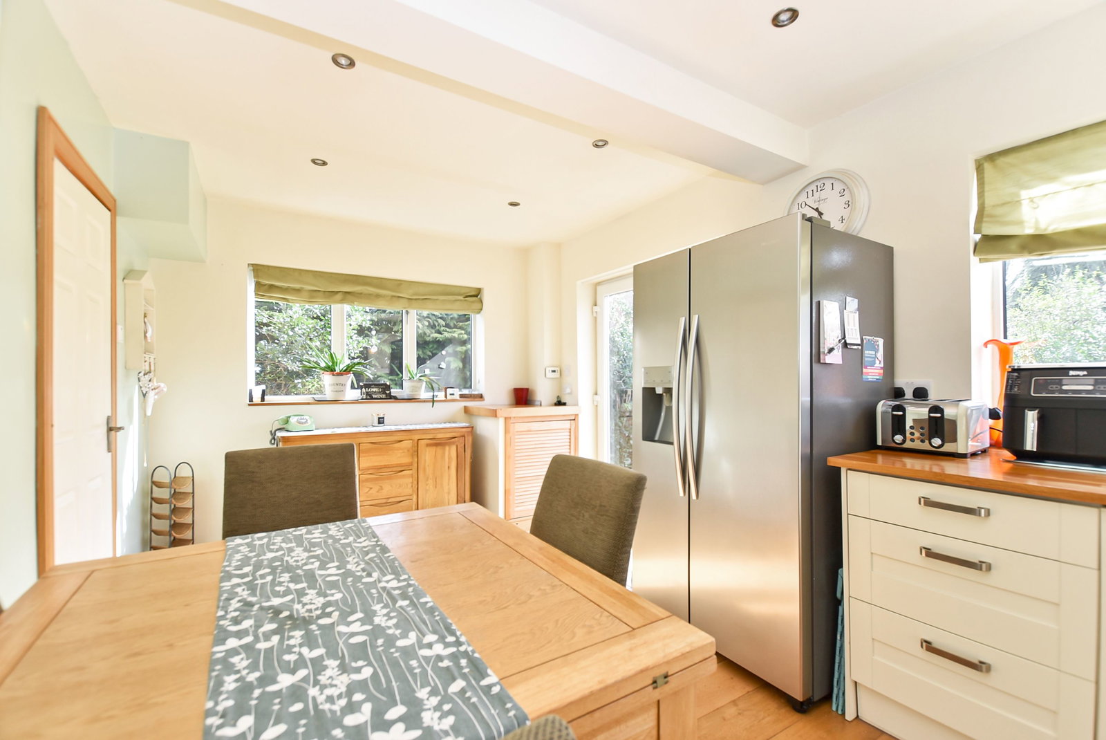 Detached House in Leeds