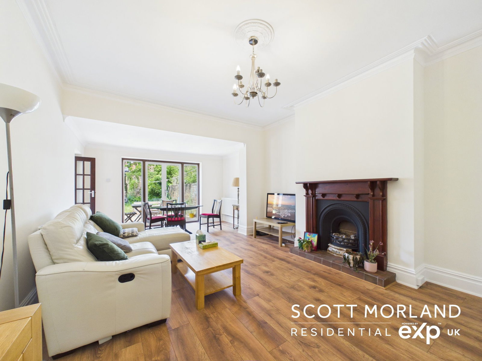 Detached House in Southampton