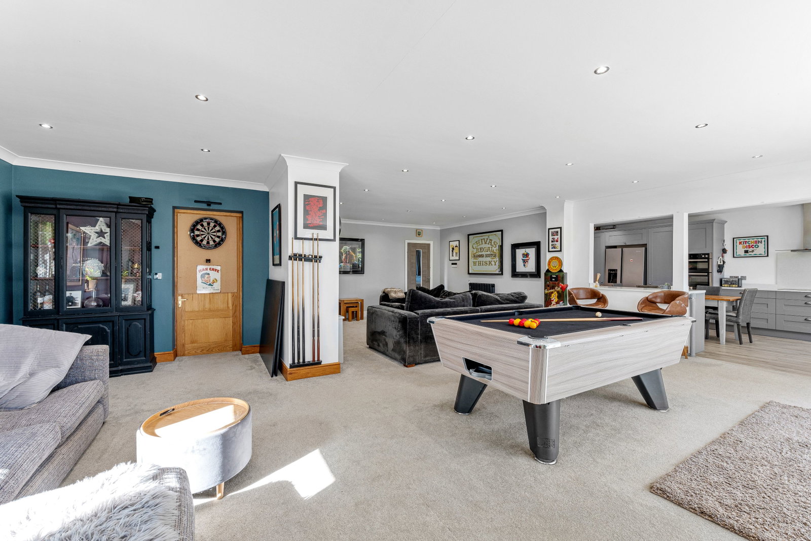 Detached House in Tadworth