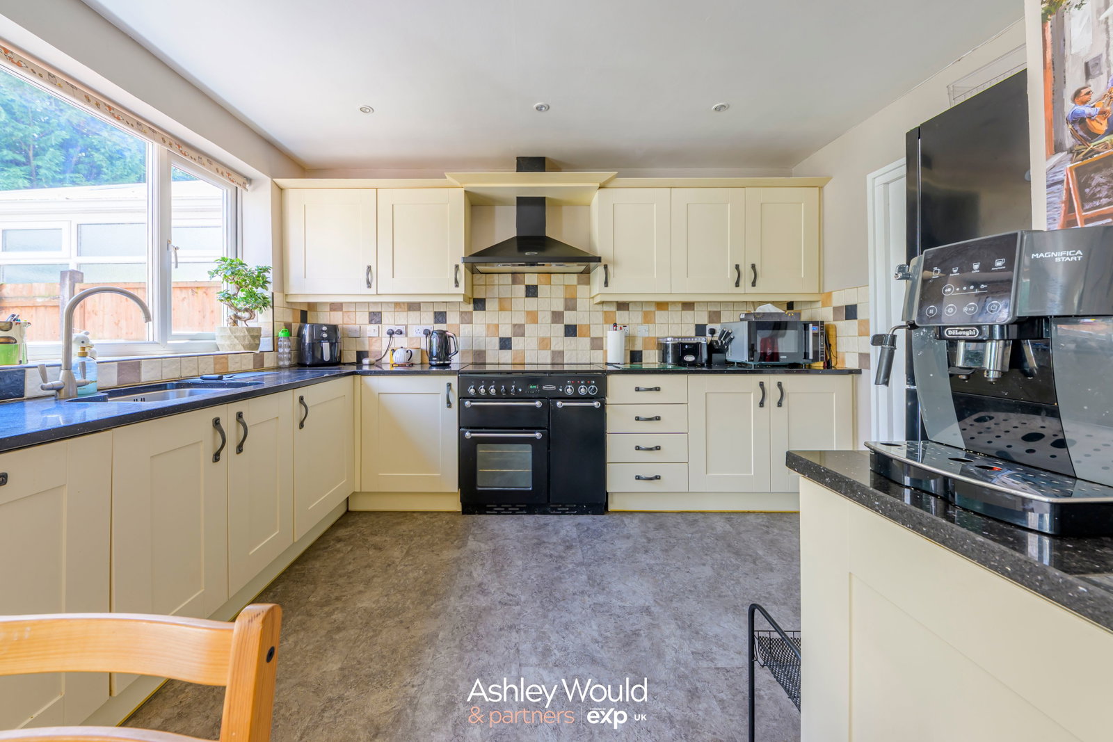 Link Detached House in Halesowen