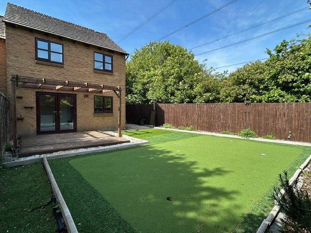 Semi Detached House in Chippenham
