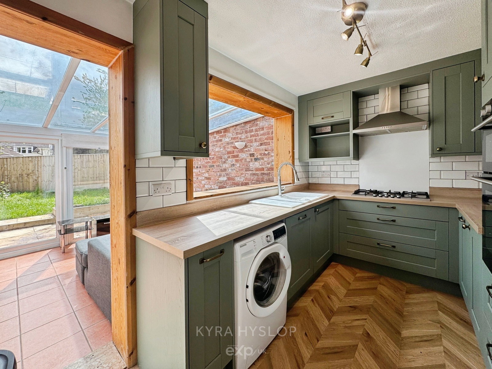 Semi Detached House in Exeter