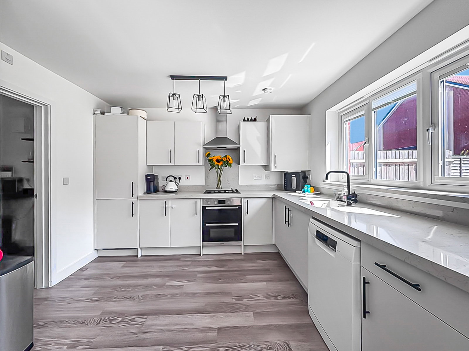 Detached House in Gloucester 5