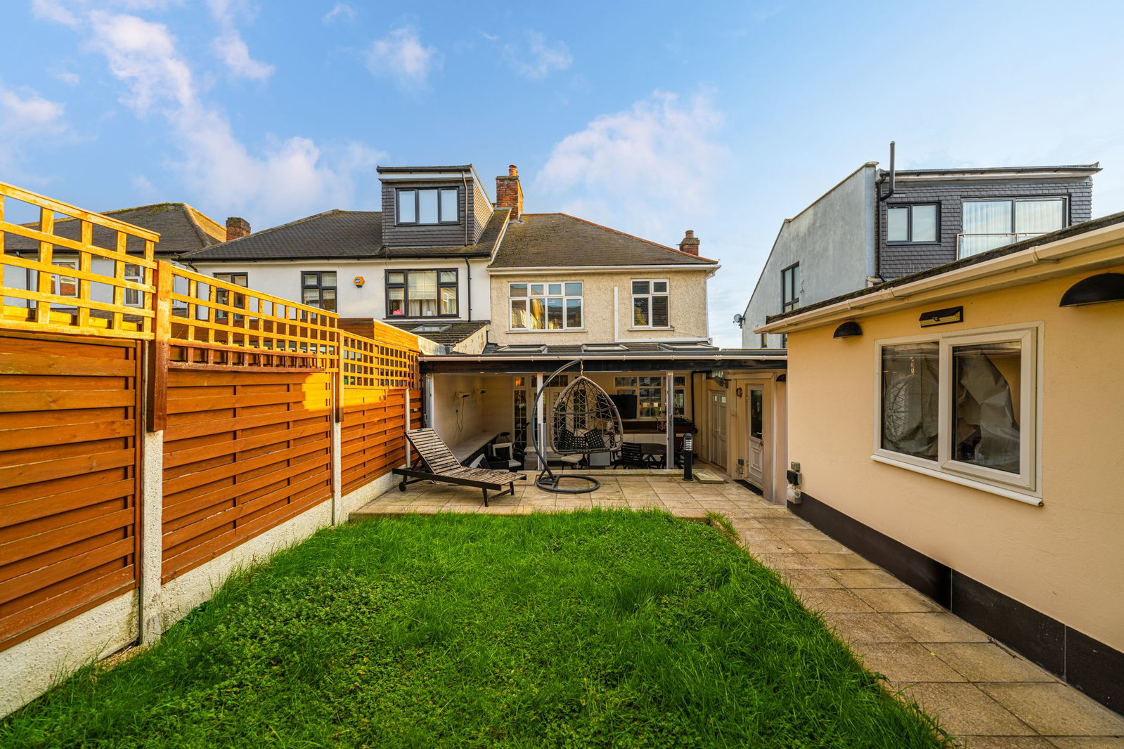 Semi Detached House in London
