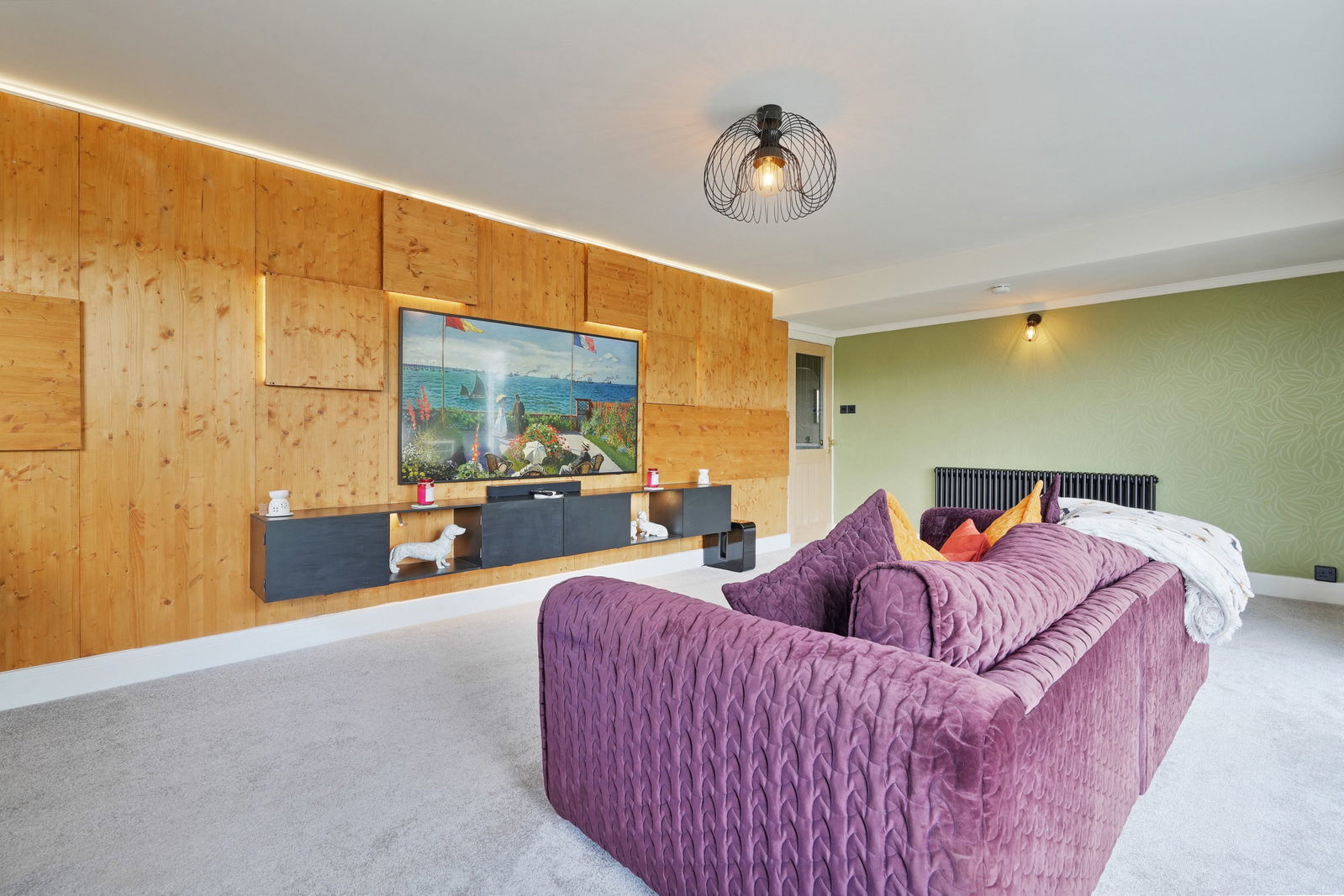 Detached House in Sheffield