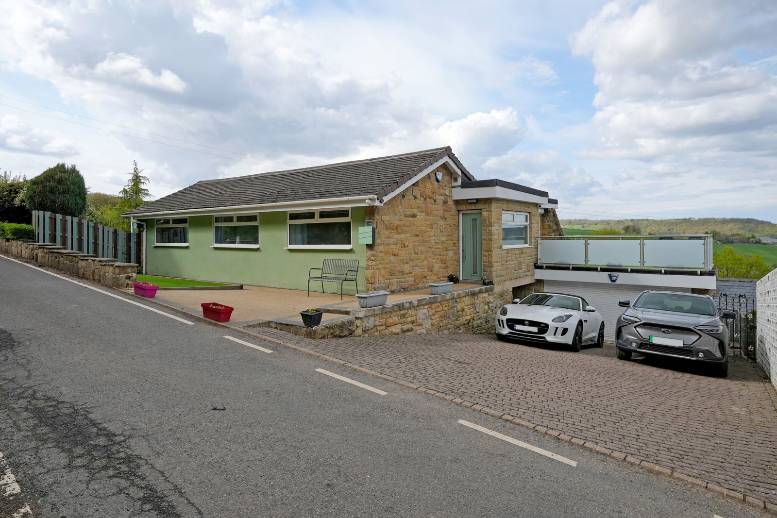 Detached House in Sheffield