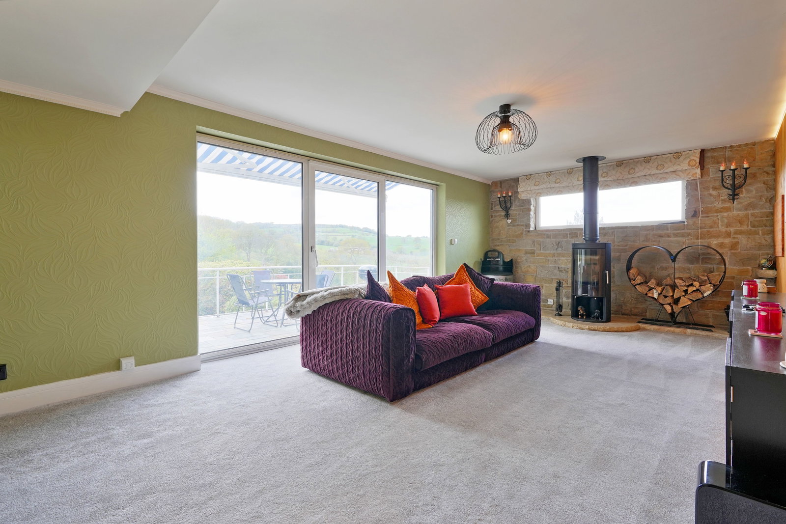 Detached House in Sheffield