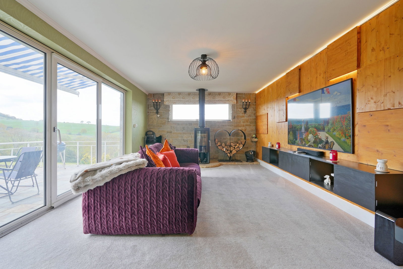 Detached House in Sheffield