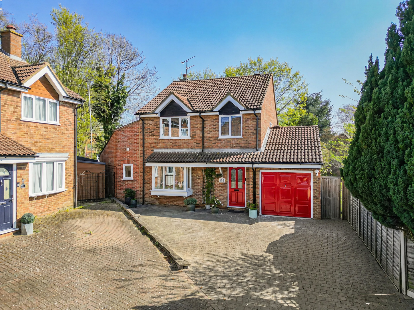 Detached House in Bishop's Stortford