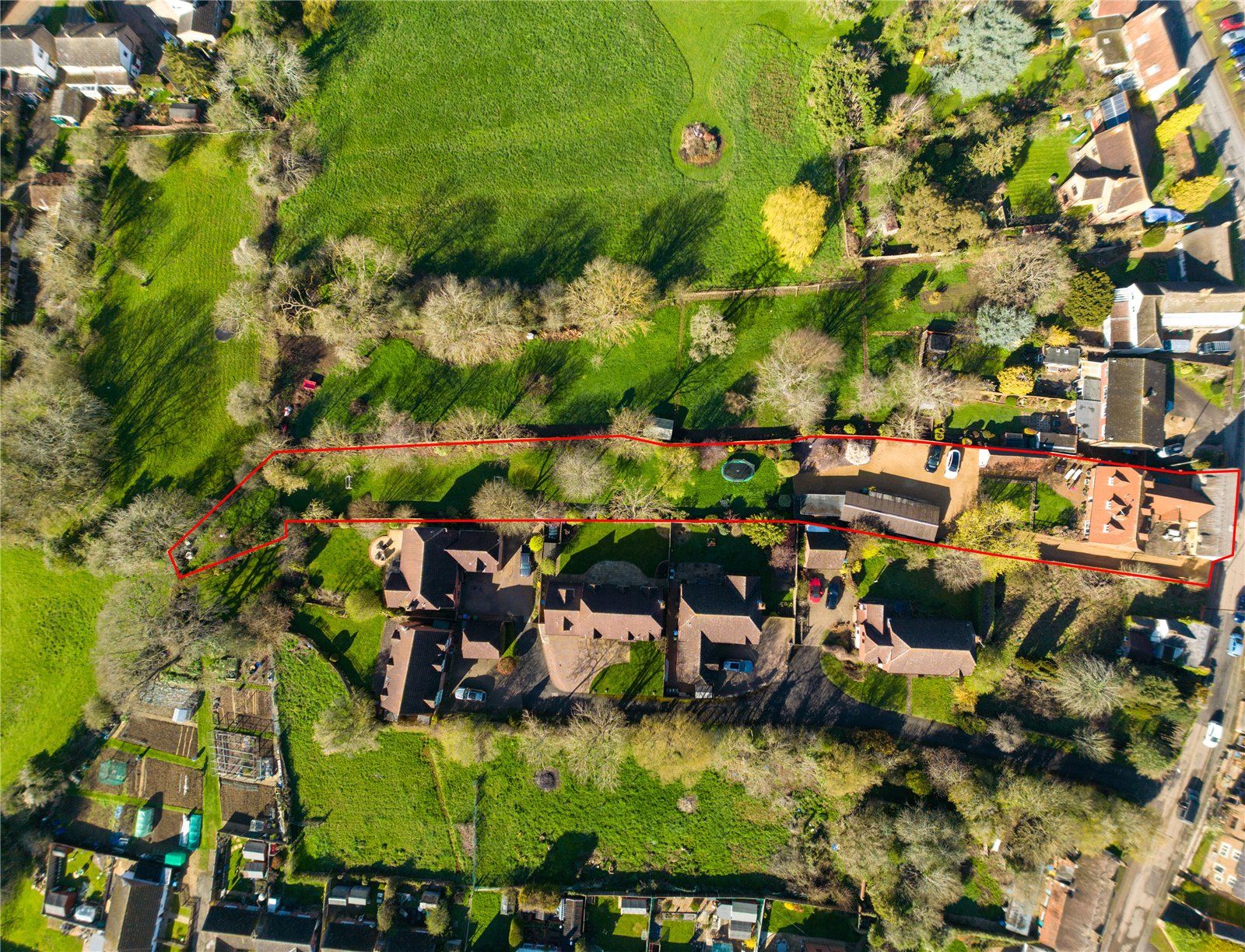 Detached House in Milton Keynes
