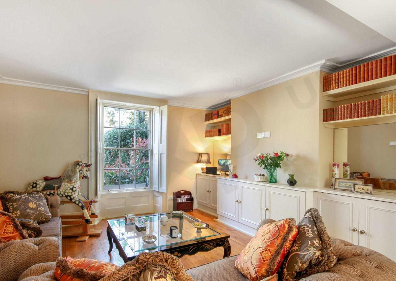 Semi Detached House in London