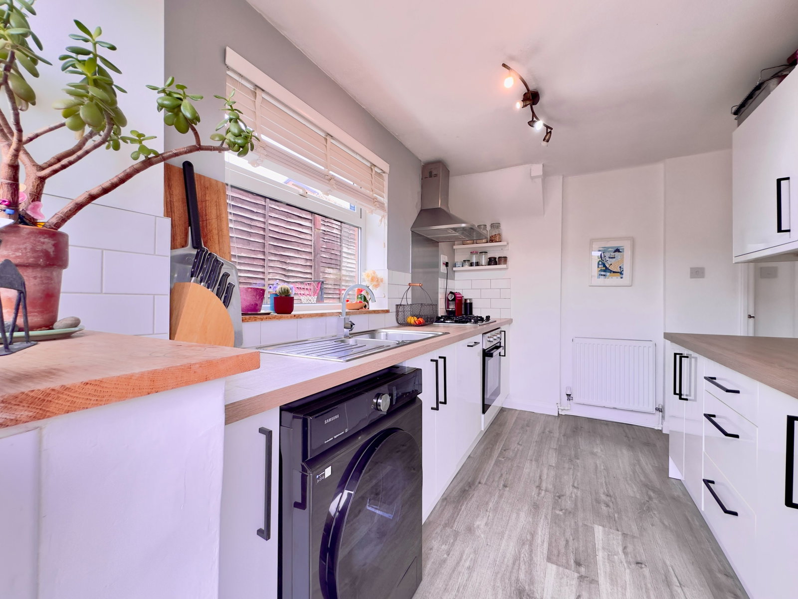 Semi Detached House in Cheltenham