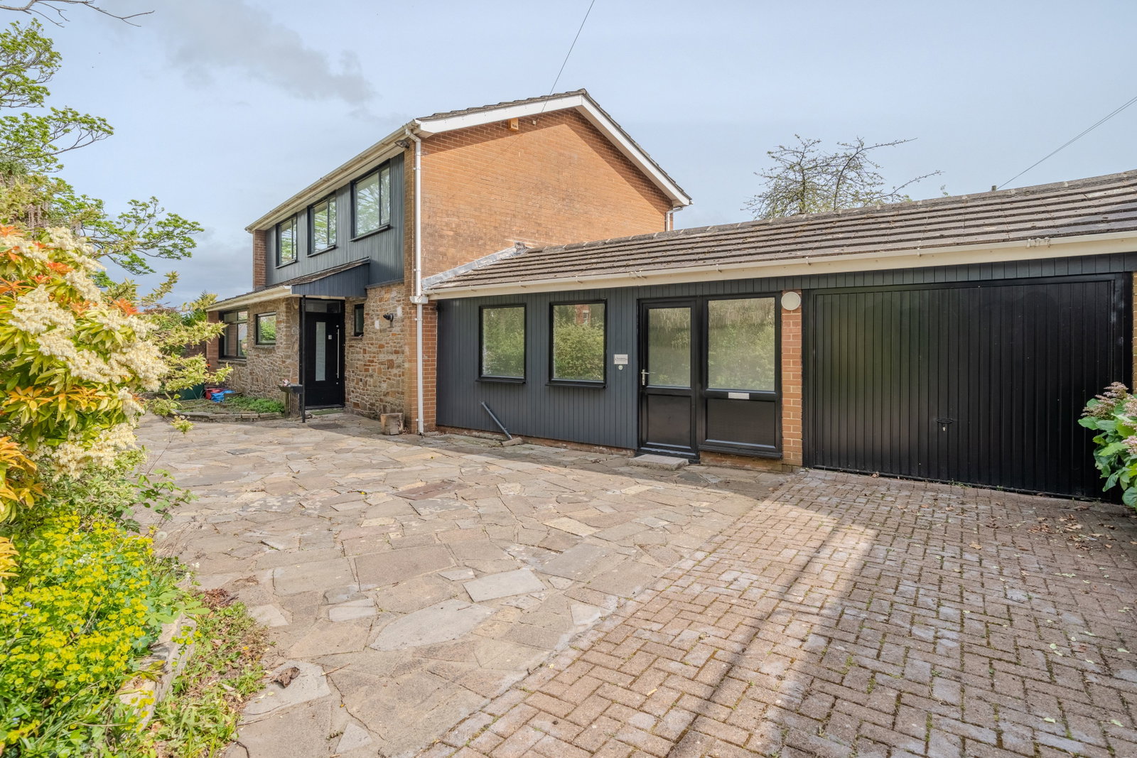 Detached House in Newport