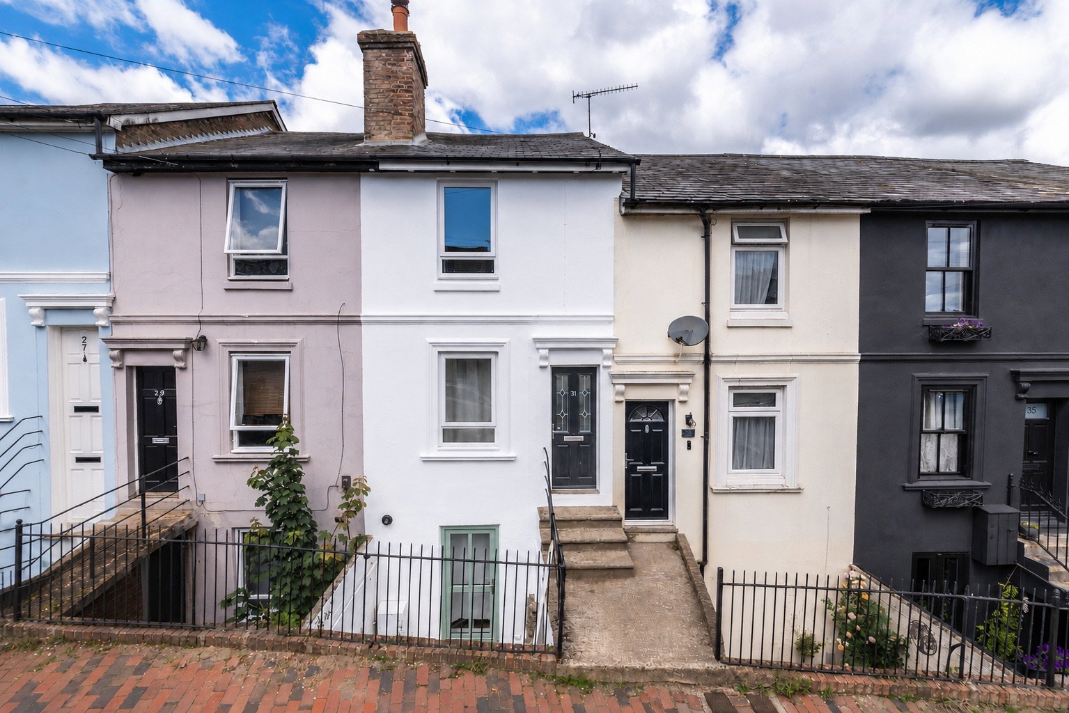 Terraced House in Tunbridge Wells