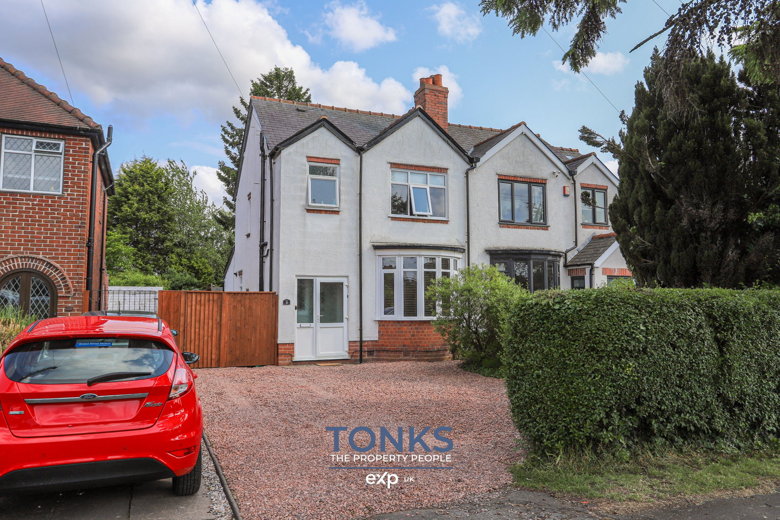 Semi Detached House in Halesowen