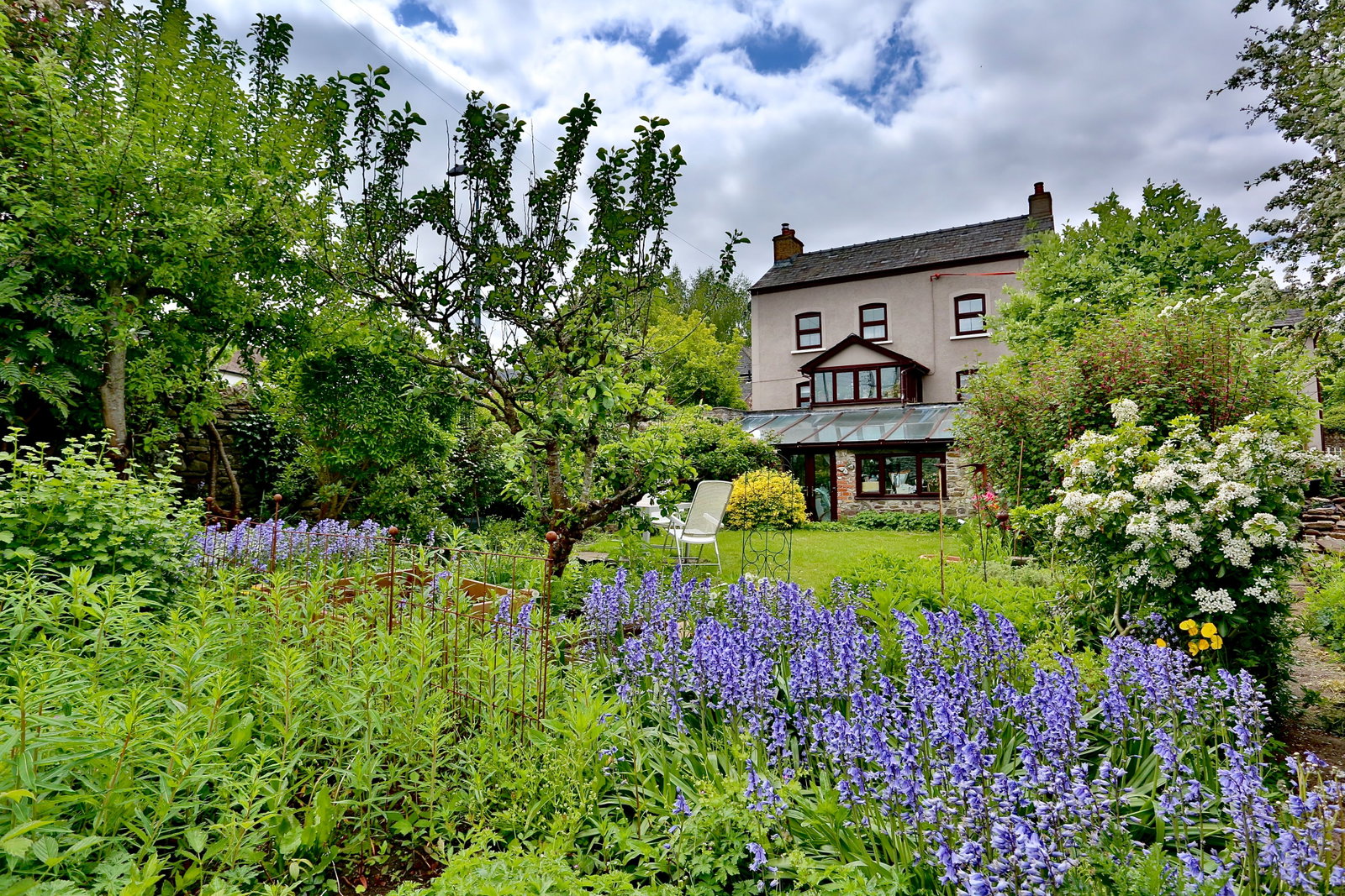 Detached House in Crickhowell