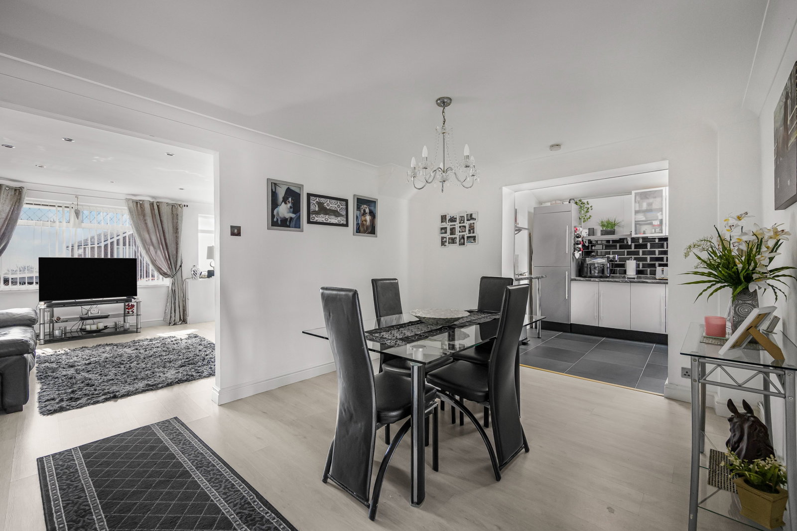 Semi Detached House in Caerphilly