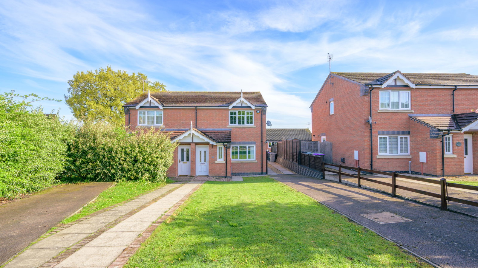 Semi Detached House in Grantham