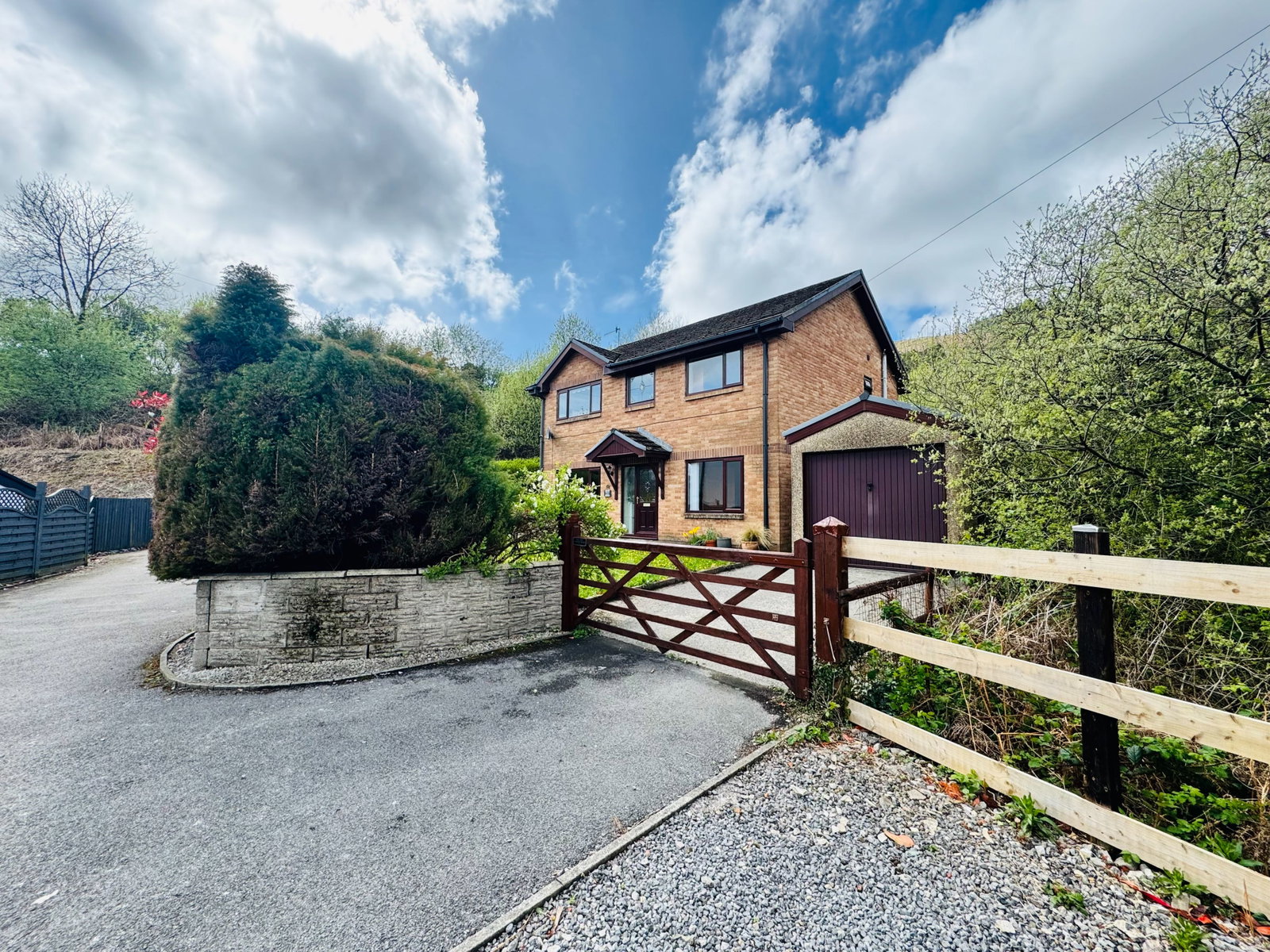Detached House in Maesteg