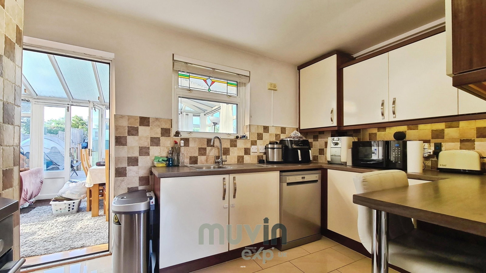 Semi Detached House in Grays