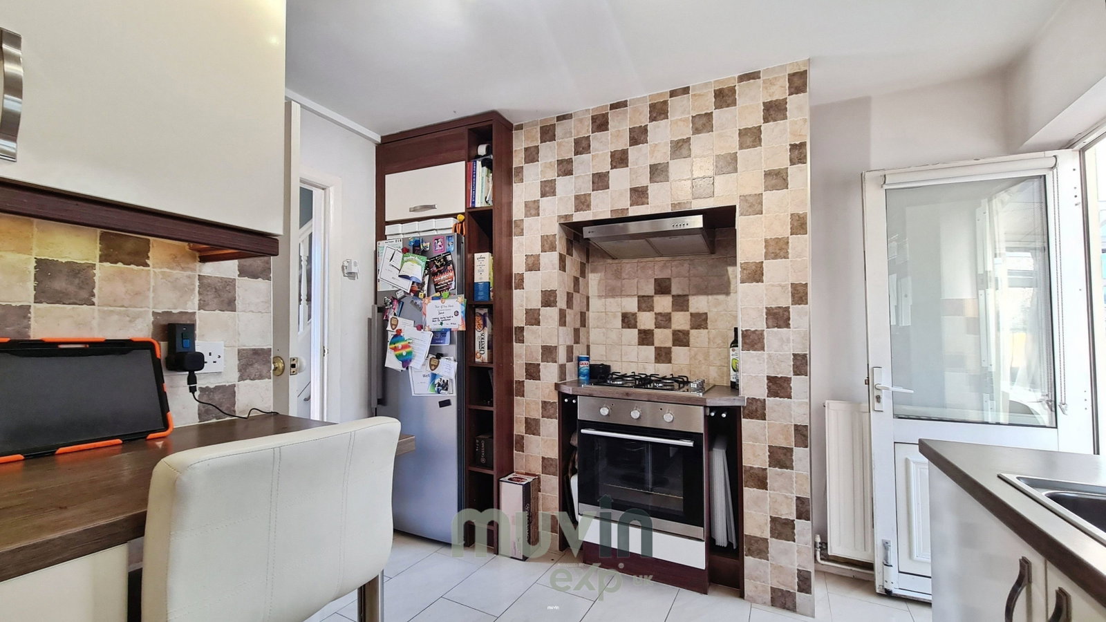 Semi Detached House in Grays