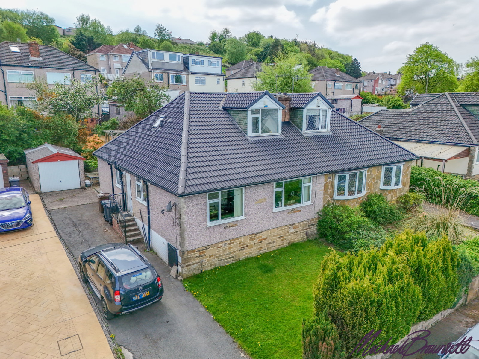 Semi Detached House in Bradford