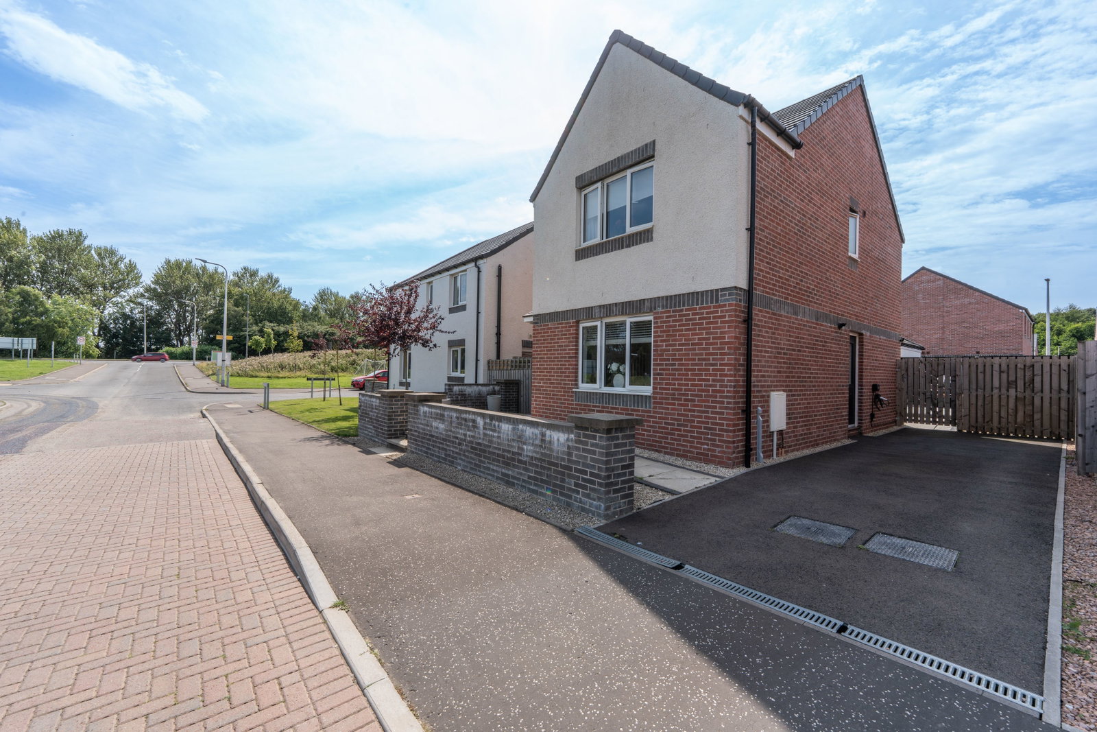 Detached House in Kirkcaldy 
