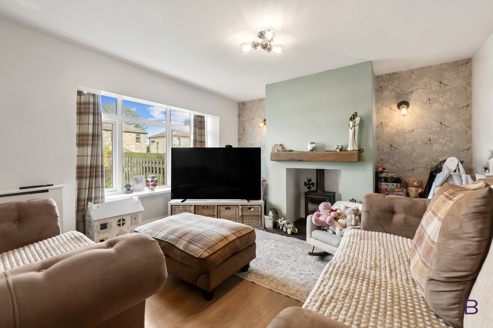 Semi Detached House for sale in Bradford, Elmfield Drive, Bradford, BD6 1PX, 850 m²