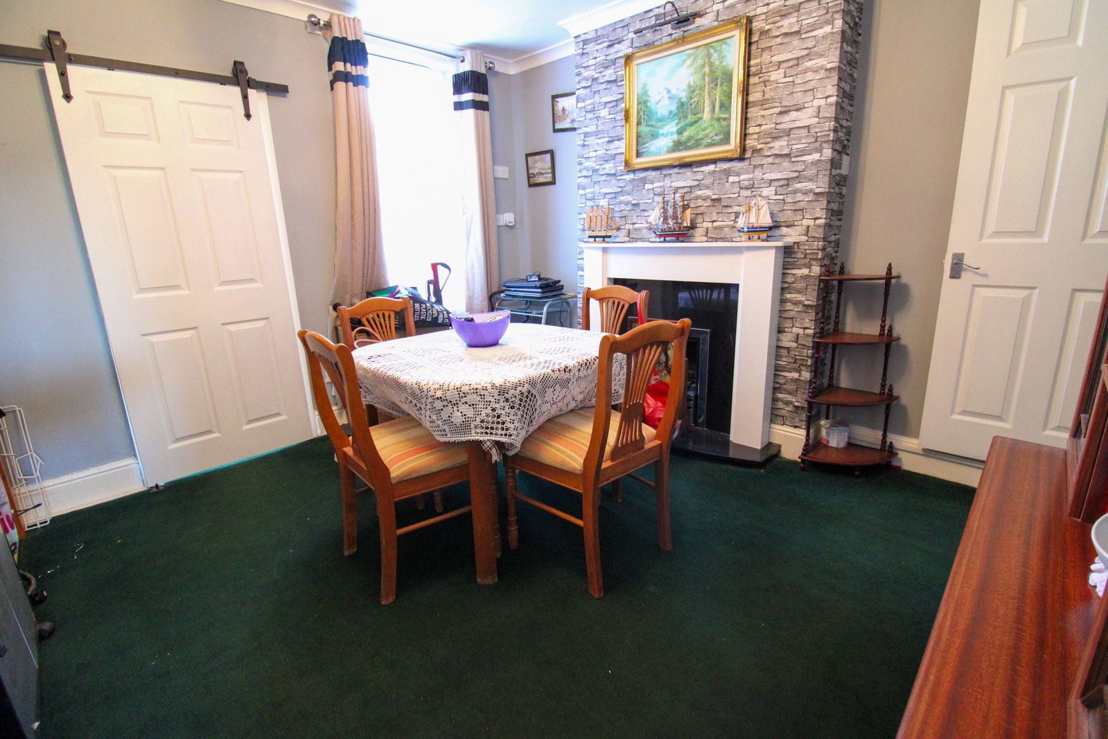Semi Detached House in Gainsborough