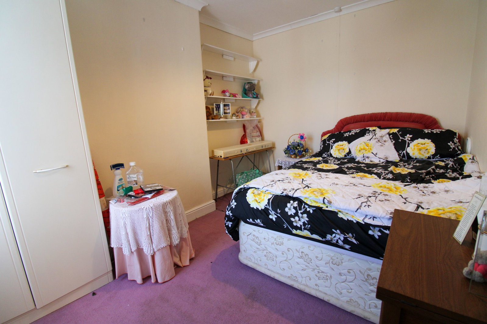 Semi Detached House in Gainsborough