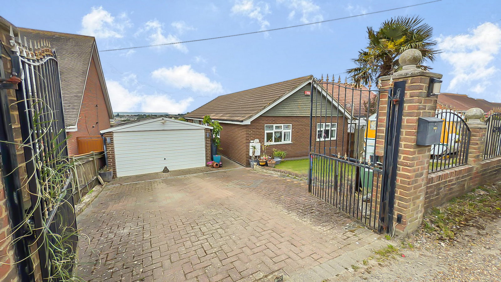 Detached House in Sheerness