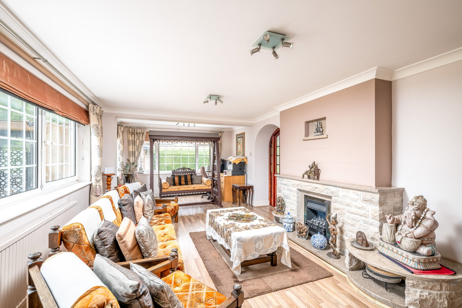Detached House in Hatfield
