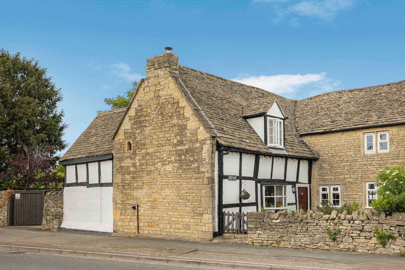 Cottage in Cheltenham