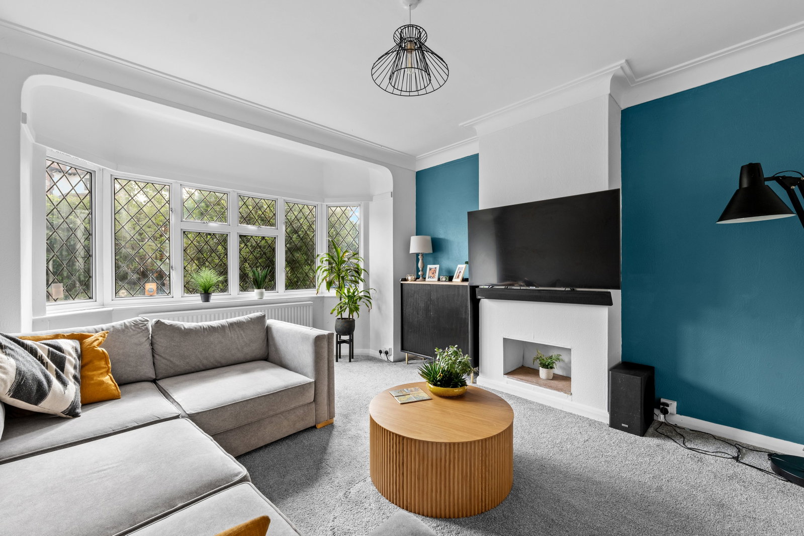 Semi Detached House for sale in Croydon, Lorne Gardens, Croydon, CR0 7RZ