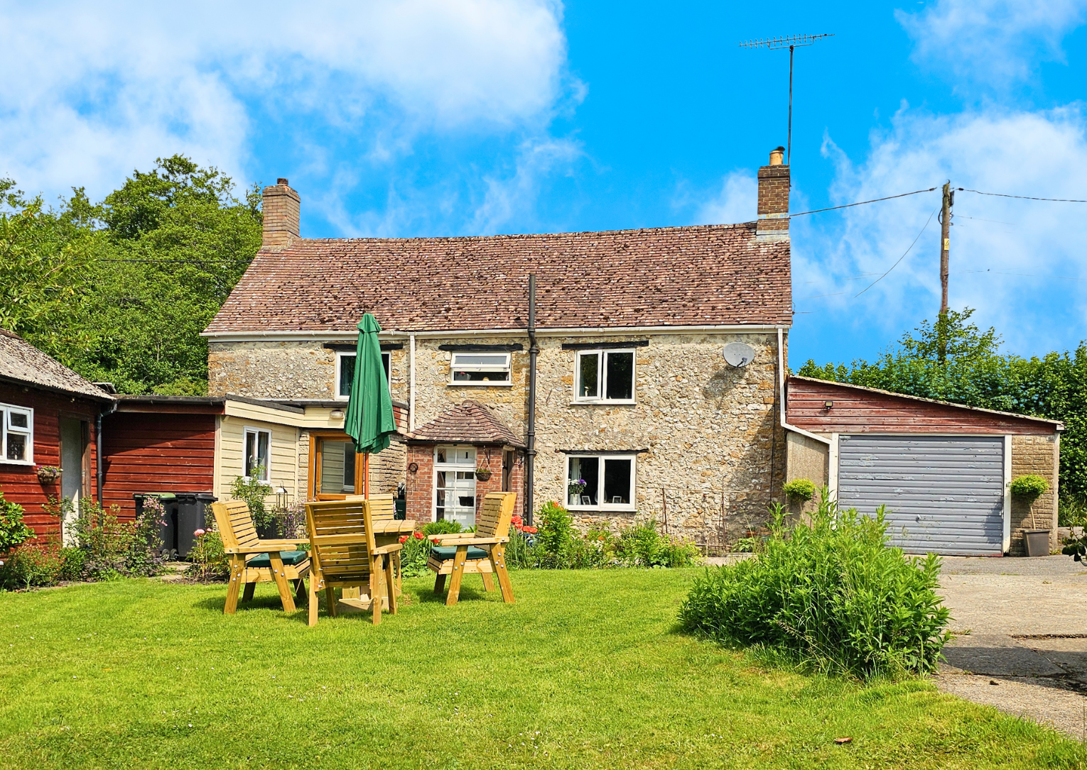 Detached House in Beaminster