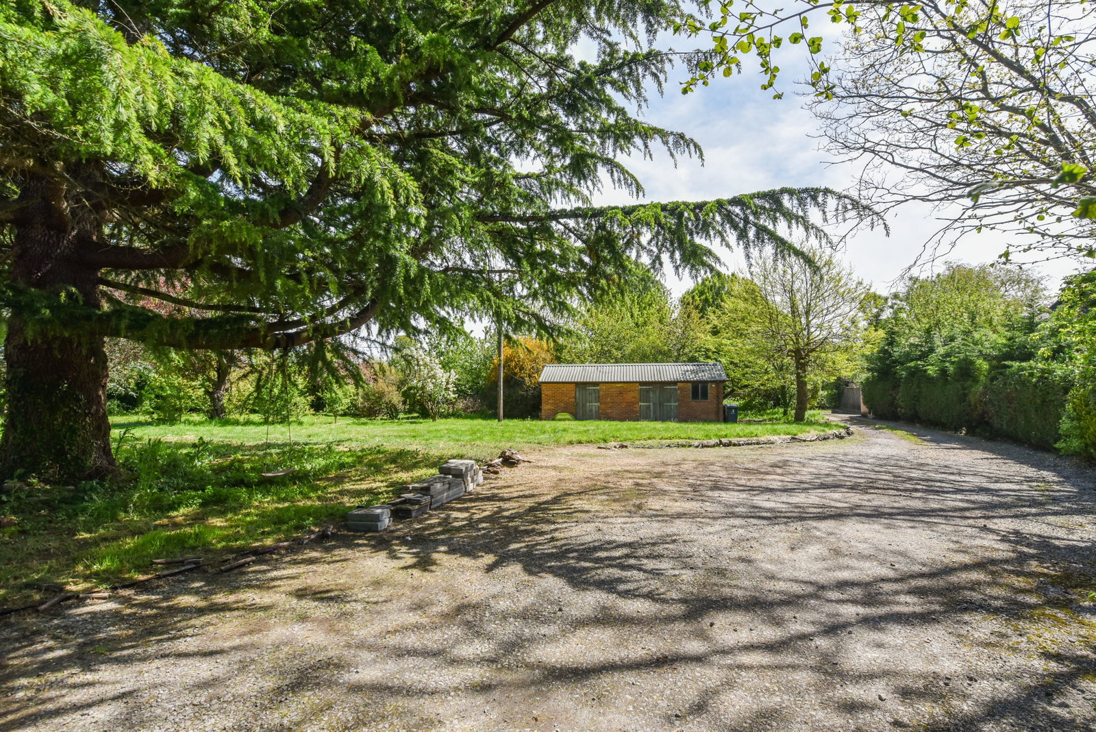 Bungalow in Warminster